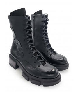 Monstera Boots in Black